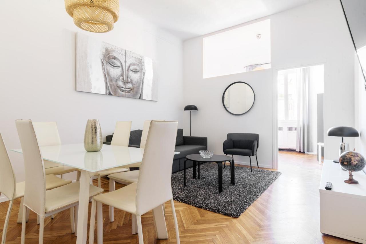 Hemeras Boutique Homes Luxury 4Bdr Close to Duomo Milán Exterior foto