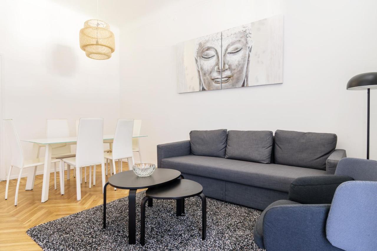 Hemeras Boutique Homes Luxury 4Bdr Close to Duomo Milán Exterior foto